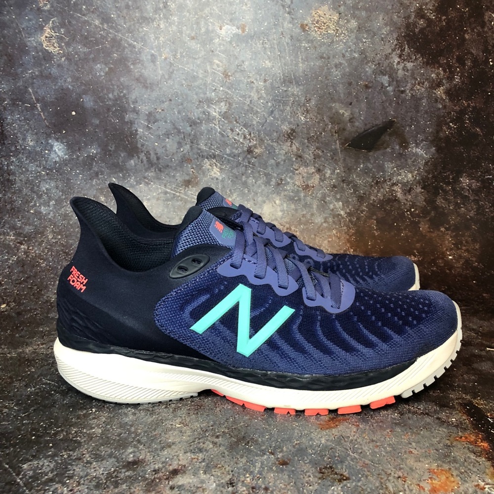 New Balance Fresh Foam 860 v11 Sneaker - Picture 1 of 8